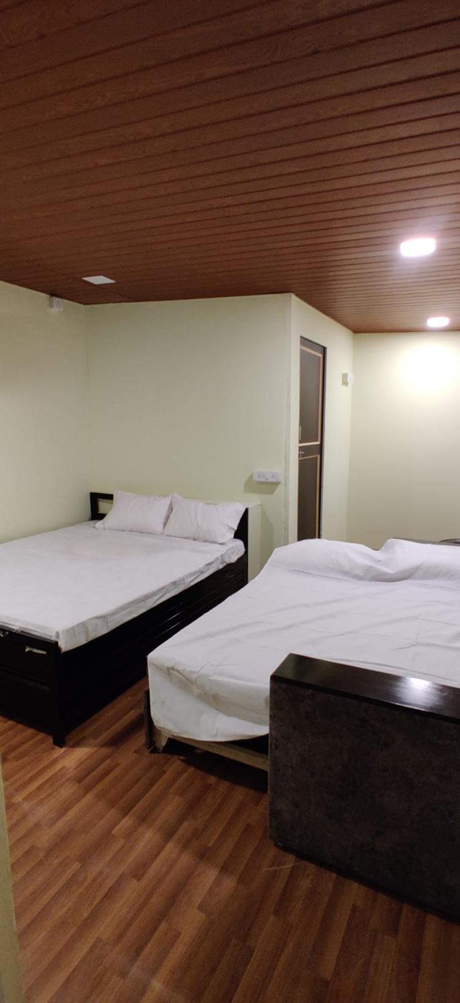 Forest Den Villa Pune Luaran gambar